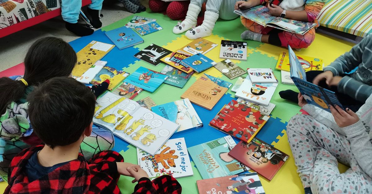 actividades-biblioteca-colexios-vilalba-nenos1