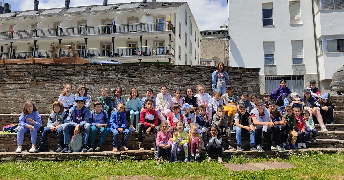 Alumnado Ceip Samos e Triacastela Portomarín