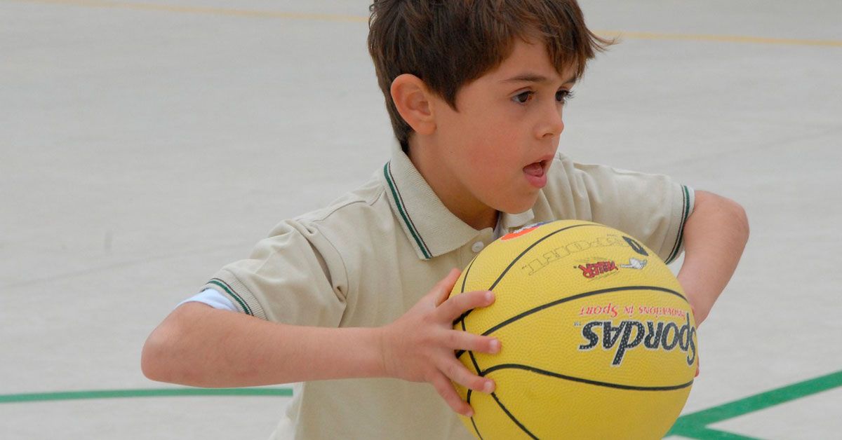 baloncesto nino deporte