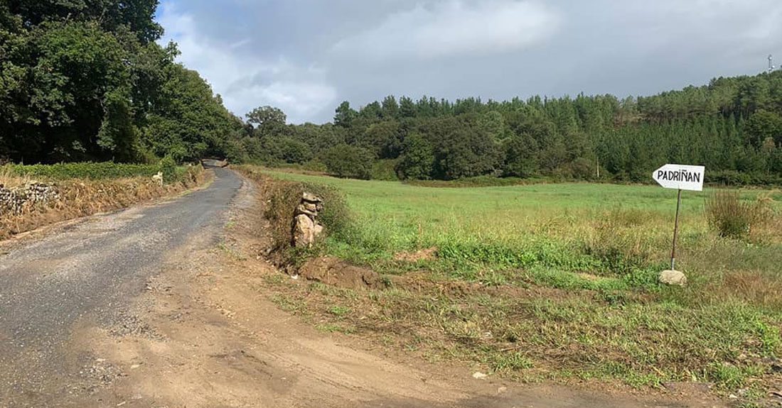 Acceso-a-Padriñán-Sarria