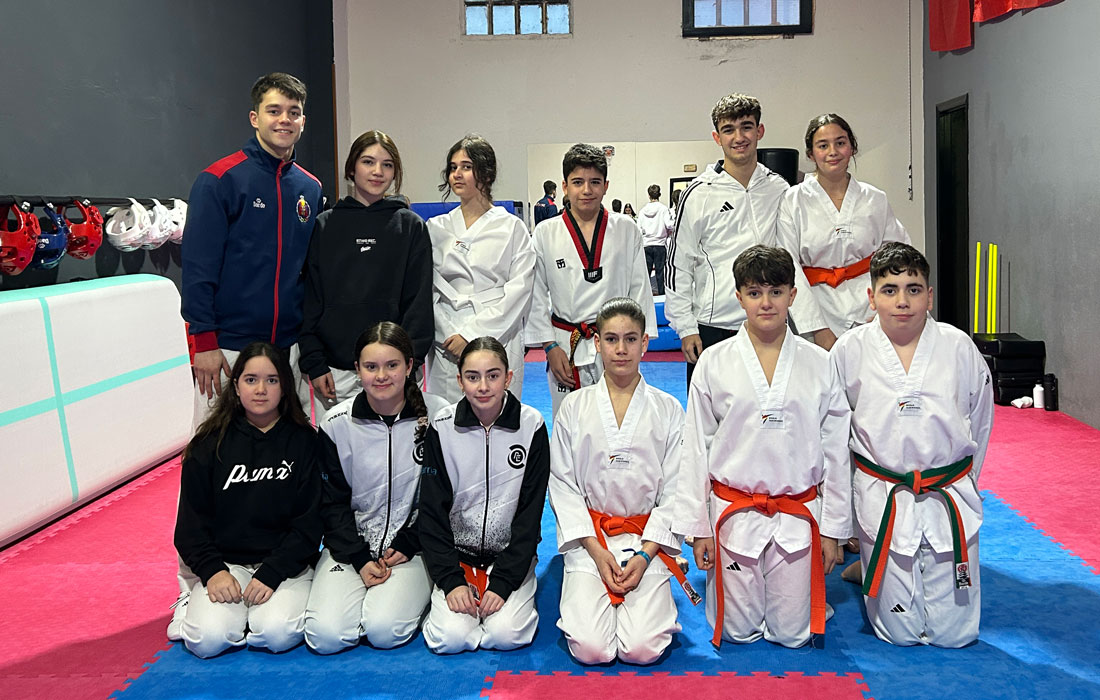 AC-Taekwondo-Sarria-alumnado