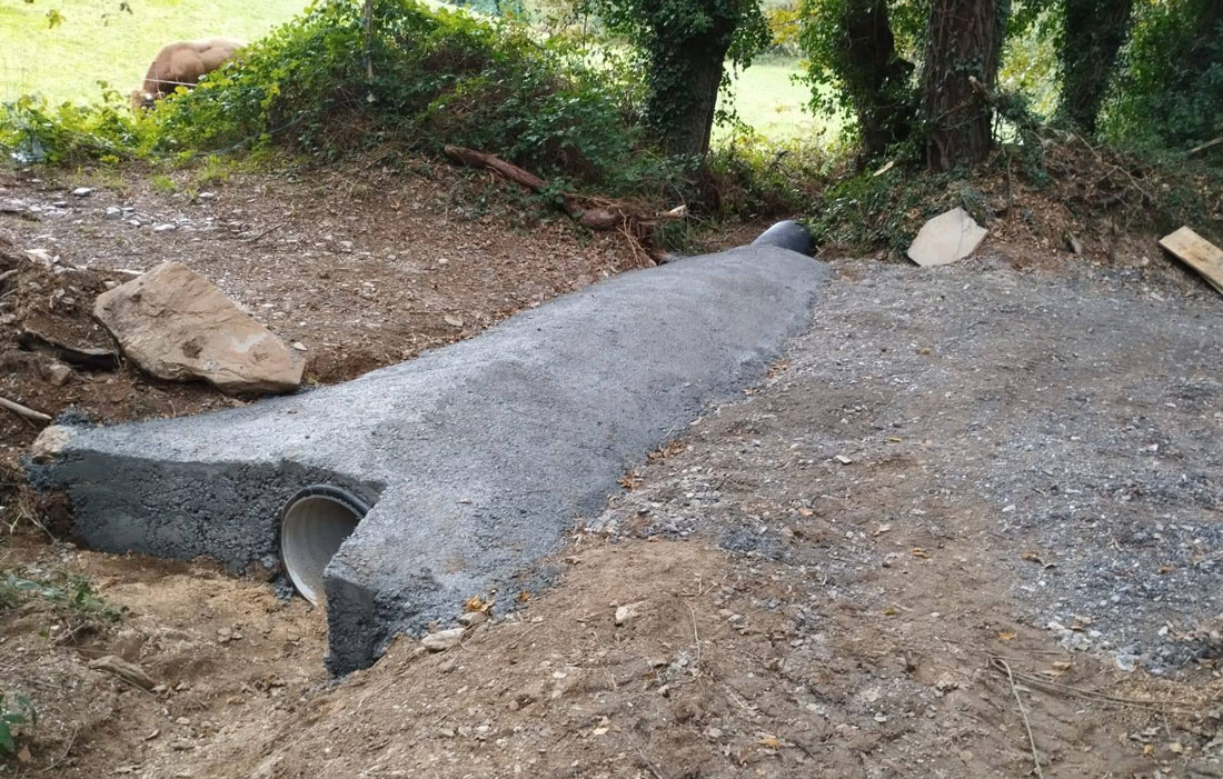 tubos-en-Formigueiros-Samos