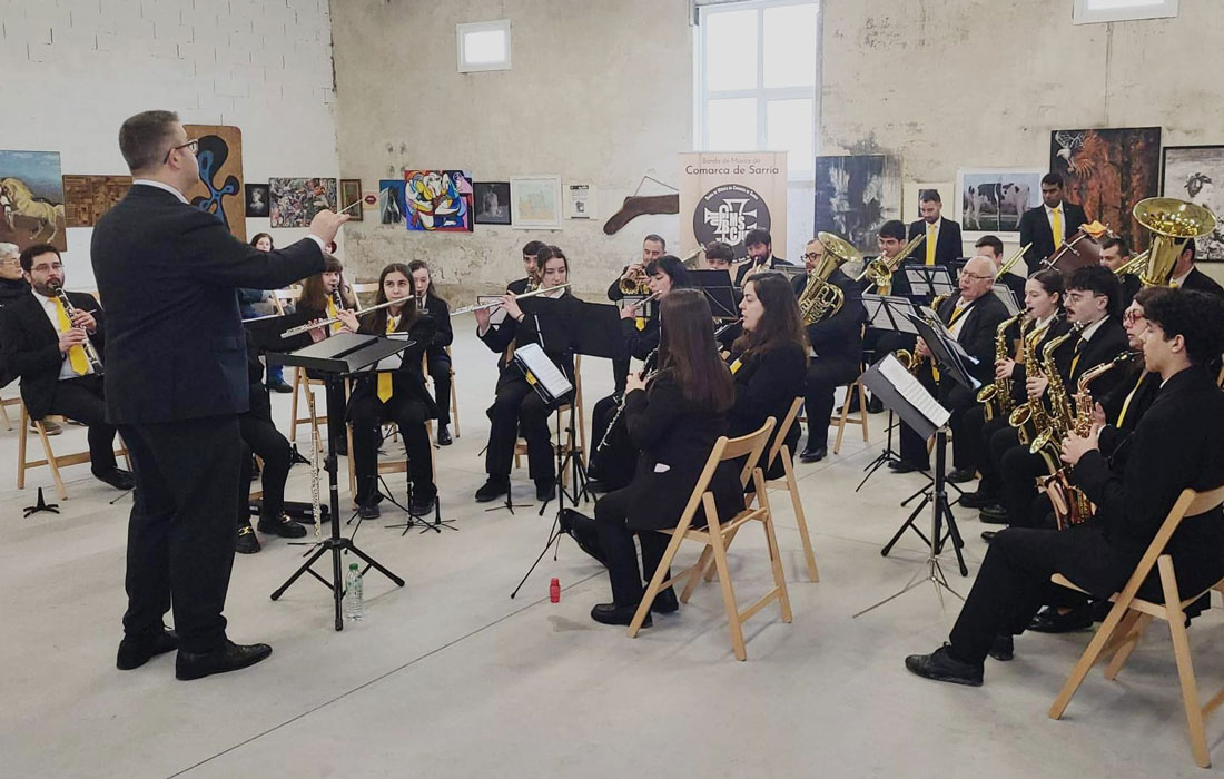 Banda-de-Música-da-Comarca-de-Sarria-na-Sede-Huhu