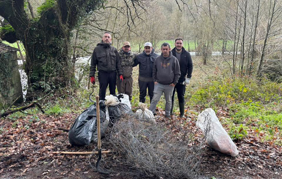 limpeza-río-Neira-Club-de-Pesca-Lancara