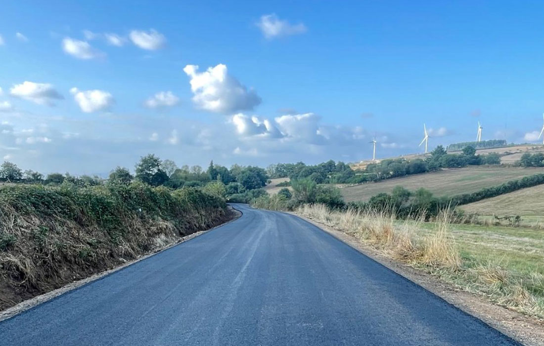 mellora-en-camiños-municipais-Concello-de-Paradela