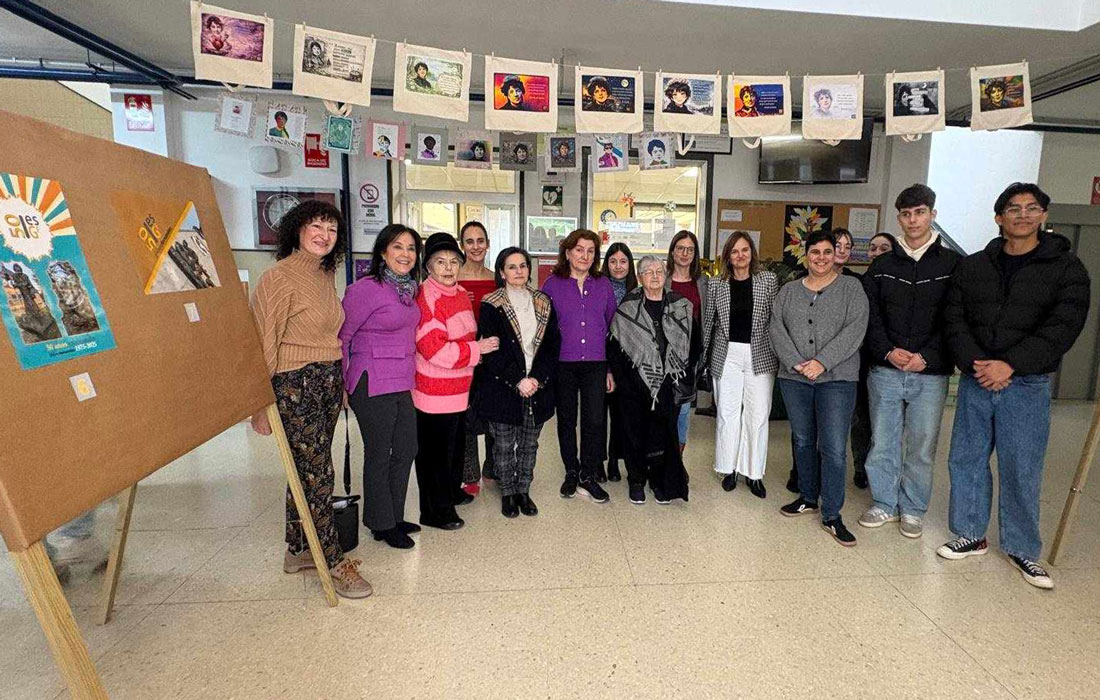 paneis-igualdade-IES-Gregorio-Fernandez-e-Mercedes-Vazquez