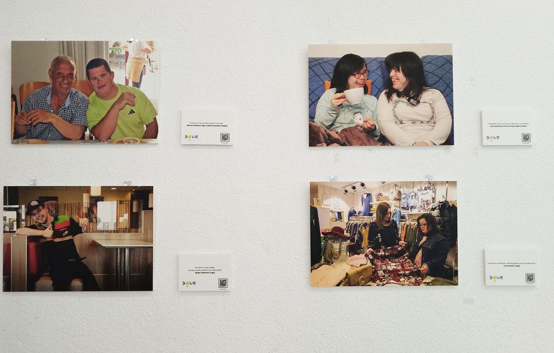 exposición-Down-Tan-coma-ti-Sarria