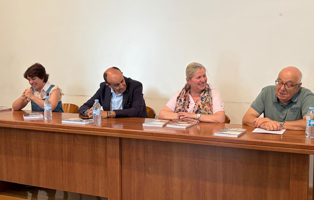 Estefanía-Padullés-Paradela-libro