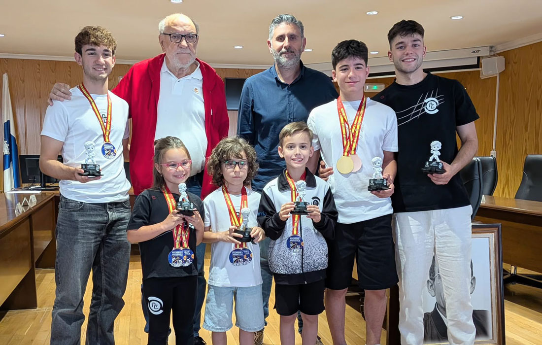 recibimento-AC-Taekwondo-Sarria-no-Concello-26