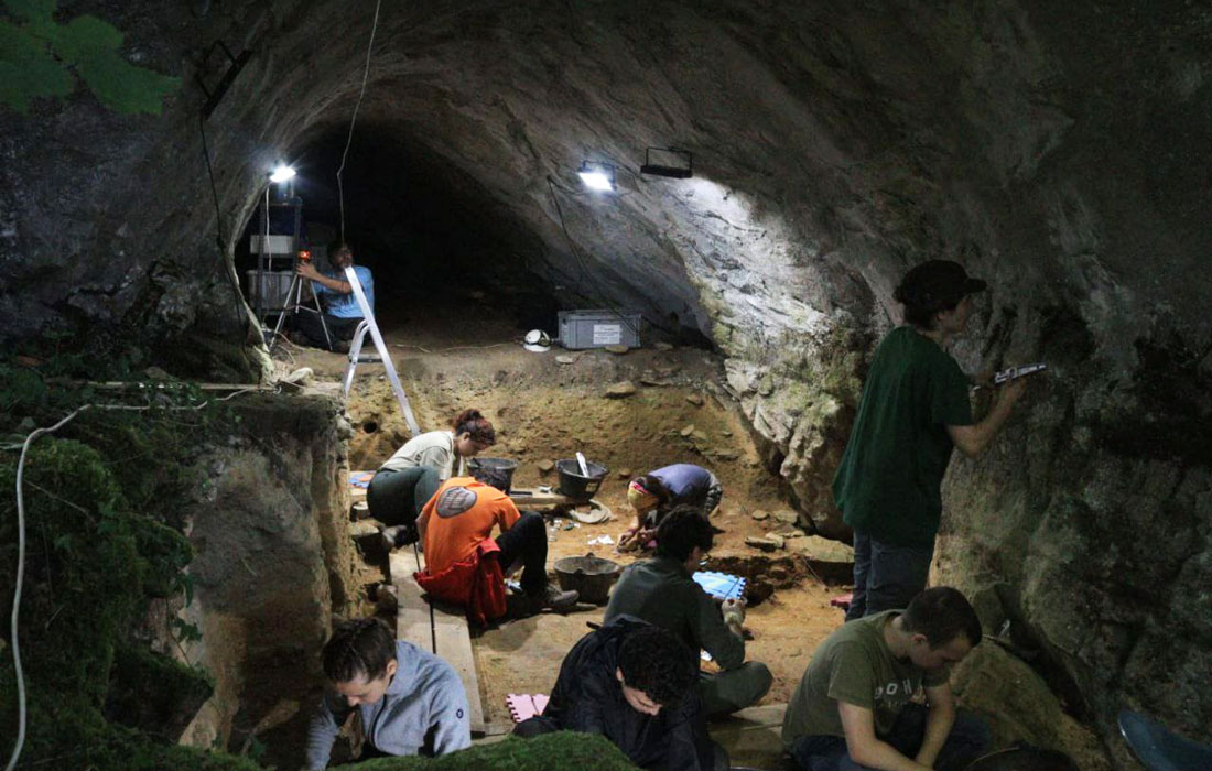 investigación-Cova-Eirós-Triacastela