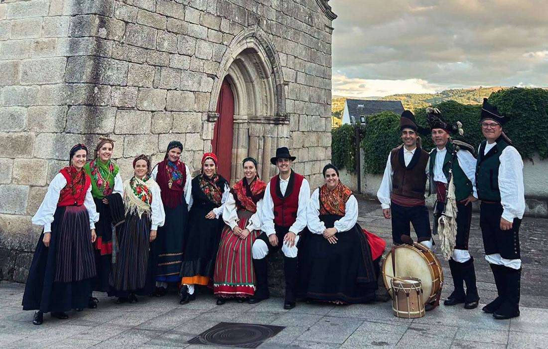 Peleriños-Sarria-Camiñografía-Ultreia-et-Suseia