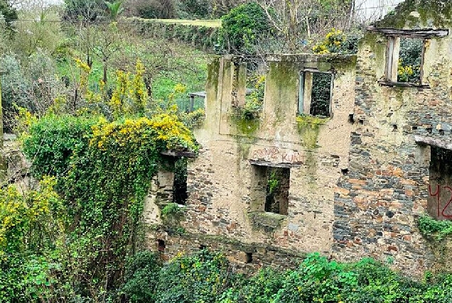 Ribadeo barrio Cabanela 1