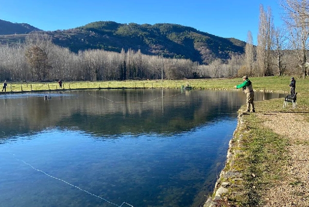 club pesca rio neira