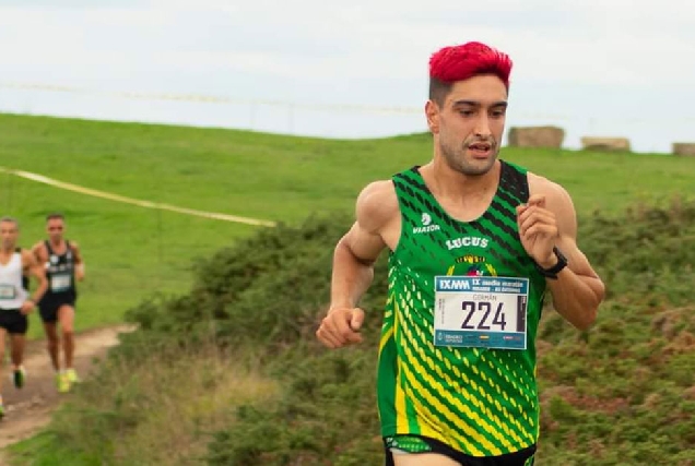 180923 Foto Germán López gañador media maratón ribadeo 2023