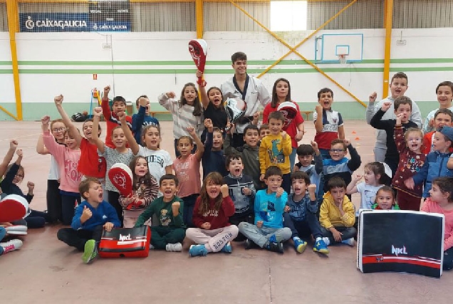 colexio paradela taekwondo sarria