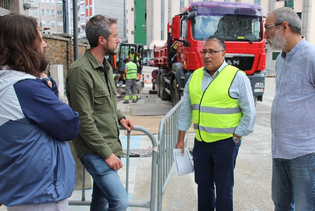 obras alumeado rua dinan lugo