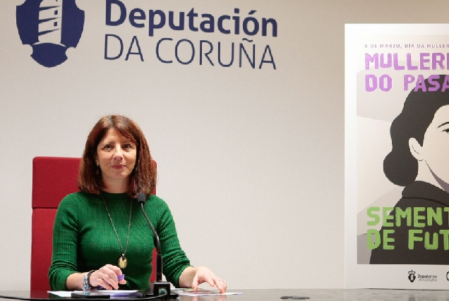 Imaxe da deputada Soledad Agra na presentación do programa do 8M da Deputación da Coruña