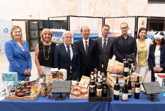 A Deputación promociona a provincia de Ourense no Centro Cultural de China en Madrid