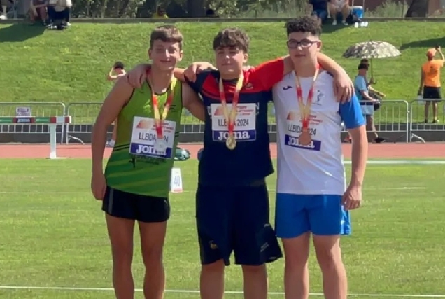 O ourensán Javier Cid acada a medalla de Ouro no Campionato de España de Atletismo sub16