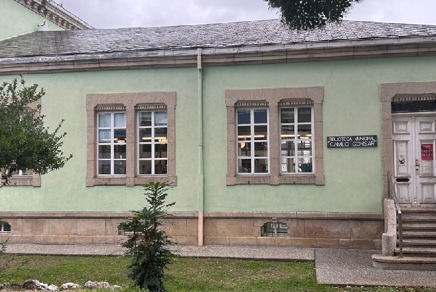 Biblioteca-Sarria