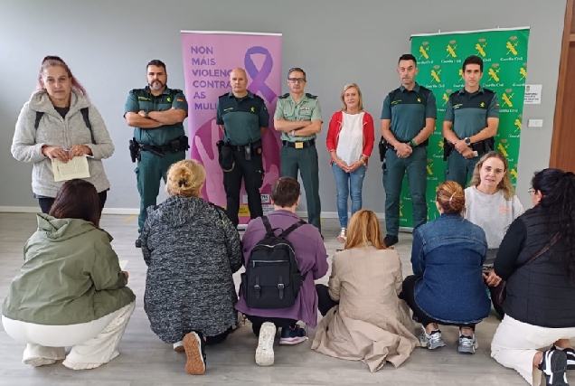 Taller de defensa persoal en San Cibrao das Viñas