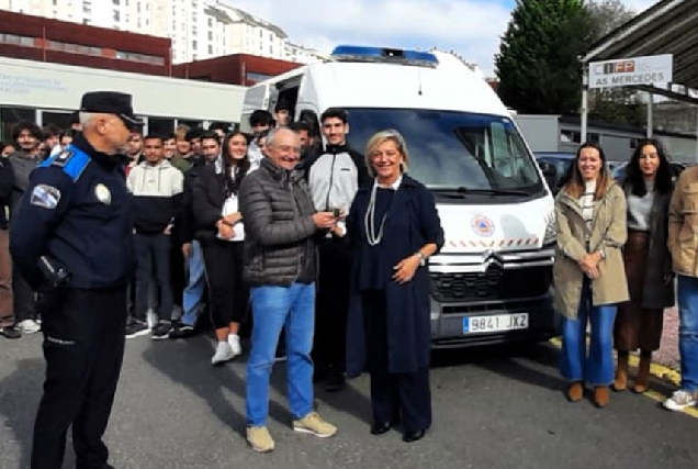 lugo-convenio-co-CIFP-As-Mercedes-para-a-creación-dun-centro-móbil-de-seguimento-de-emerxencias