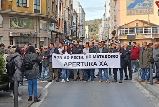 manifestación-contra-o-peche-do-matadoiro-Sarria